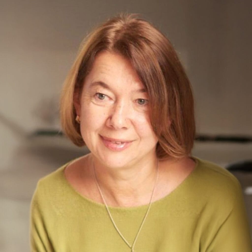 photo Світлана third lady bearb